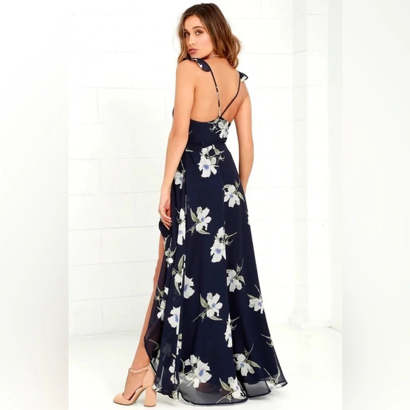 NWT Lulu's All Mine Navy Blue Floral Print High-Low Wrap Dress Medium - Picture 3 of 11